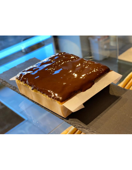 Sobaos grandes con chocolate.